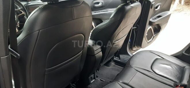 Jeep Renegade 2016, 93,000 km - 2.4 l - Bakı