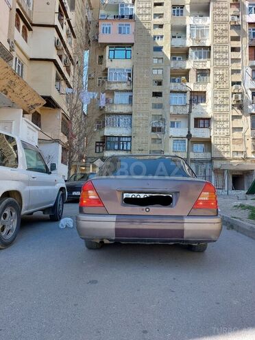Mercedes C 180 1994, 253,652 km - 1.8 l - Bakı