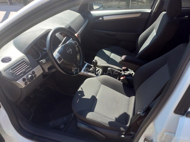 Opel Astra 2008, 199,200 km - 1.3 l - Bakı