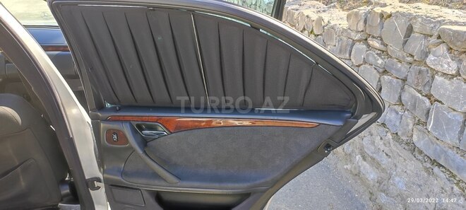 Mercedes E 220 1999, 450,000 km - 2.2 l - Şəki