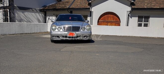 Mercedes E 220 1999, 450,000 km - 2.2 l - Şəki