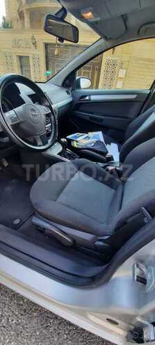 Opel Astra 2006, 130,000 km - 1.4 л - Bakı