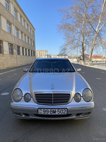 Mercedes E 240 2000, 238,000 km - 2.6 l - Bakı