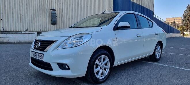Nissan Sunny 2012, 158,000 km - 1.5 л - Bakı