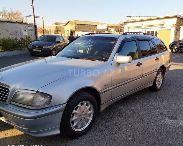Mercedes C 220 2000, 395,000 km - 2.2 л - Bakı