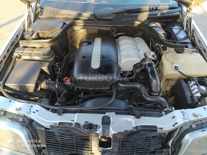 Mercedes C 220 2000, 395,000 km - 2.2 л - Bakı