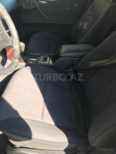 Mercedes E 230 1996, 300,000 km - 2.3 л - Bakı