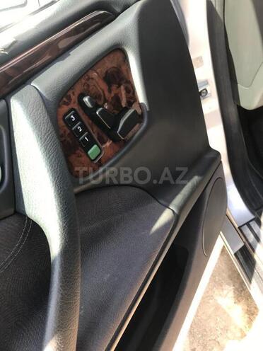 Mercedes E 230 1996, 300,000 km - 2.3 л - Bakı