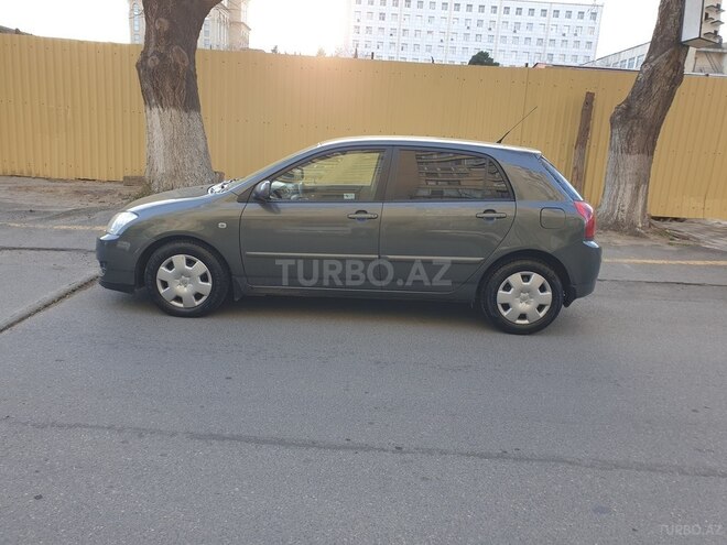 Toyota Corolla 2005, 194,000 km - 1.4 l - Bakı