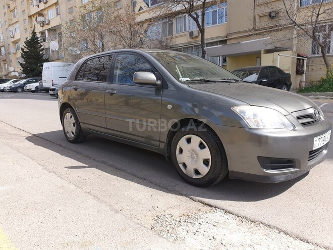 Toyota Corolla 2005, 194,000 km - 1.4 l - Bakı