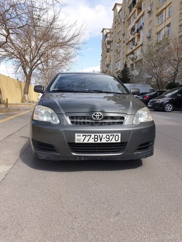 Toyota Corolla 2005, 194,000 km - 1.4 l - Bakı