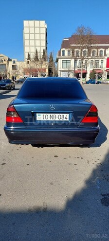 Mercedes C 240 2000, 218,407 km - 2.4 l - Gəncə