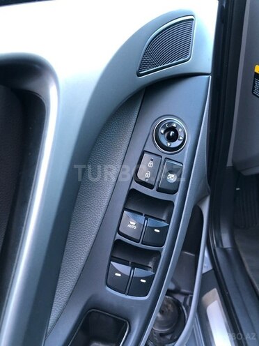 Hyundai Elantra 2015, 172,200 km - 1.8 л - Bakı