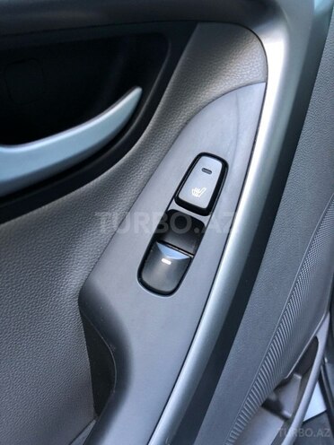 Hyundai Elantra 2015, 172,200 km - 1.8 л - Bakı