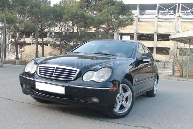 Mercedes C 240 2002, 233,000 km - 2.4 л - Sumqayıt