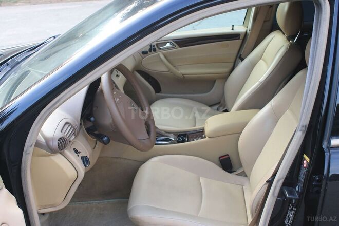 Mercedes C 240 2002, 233,000 km - 2.4 л - Sumqayıt
