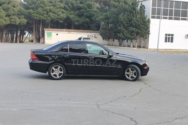 Mercedes C 240 2002, 233,000 km - 2.4 л - Sumqayıt