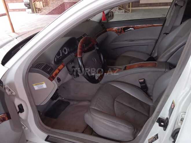 Mercedes E 320 2004, 240,000 km - 3.2 л - Bakı