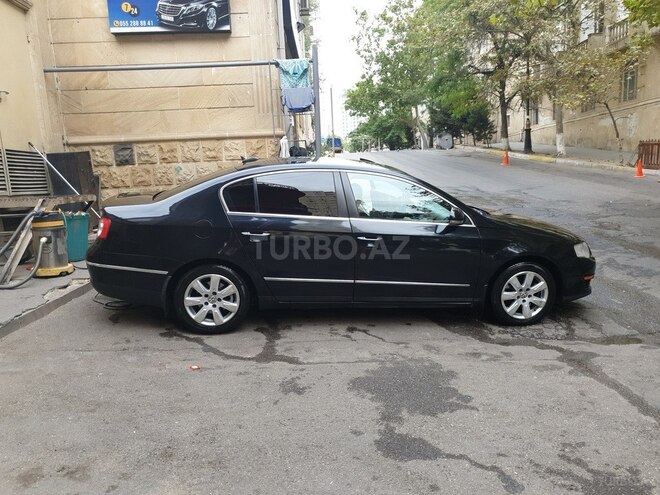 Volkswagen Passat 2005, 280,000 km - 2.0 l - Bakı