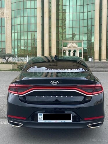 Hyundai Grandeur 2018, 70,000 km - 3.0 l - Bakı