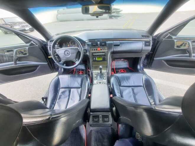 Mercedes E 320 1996, 259,000 km - 3.2 л - Bakı