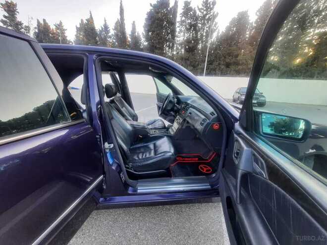 Mercedes E 320 1996, 259,000 km - 3.2 л - Bakı