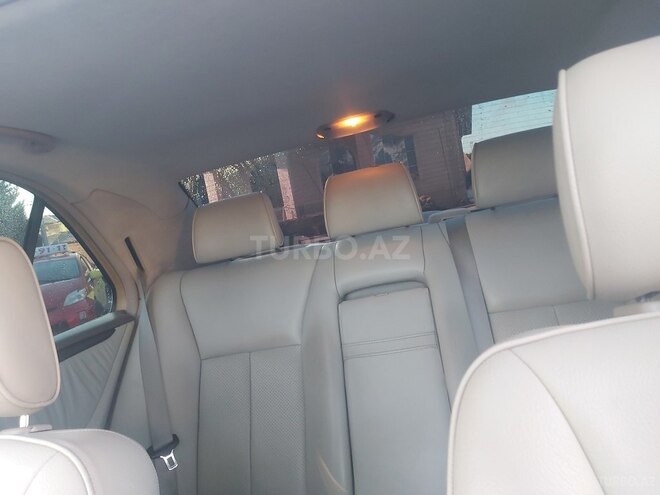 Mercedes E 240 2001, 220,000 km - 2.6 l - Bakı
