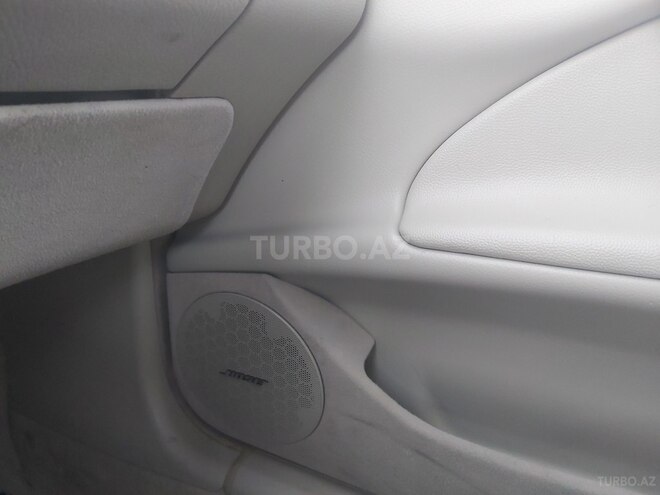 Mercedes E 240 2001, 220,000 km - 2.6 l - Bakı