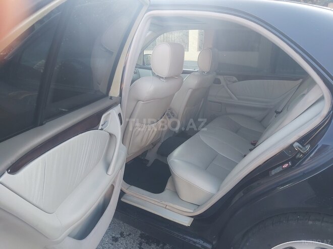Mercedes E 240 2001, 220,000 km - 2.6 l - Bakı
