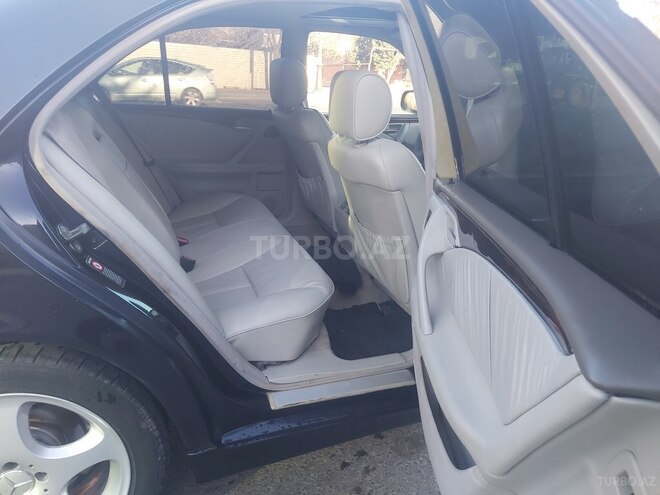 Mercedes E 240 2001, 220,000 km - 2.6 l - Bakı