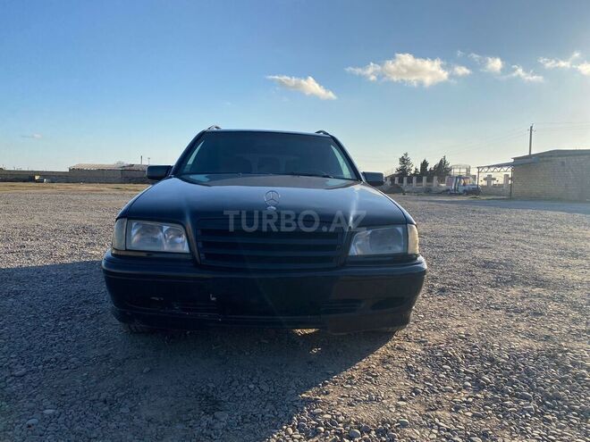 Mercedes C 200 1999, 509,470 km - 2.0 л - Salyan