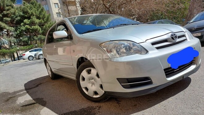 Toyota Corolla 2004, 211,293 km - 1.4 l - Bakı