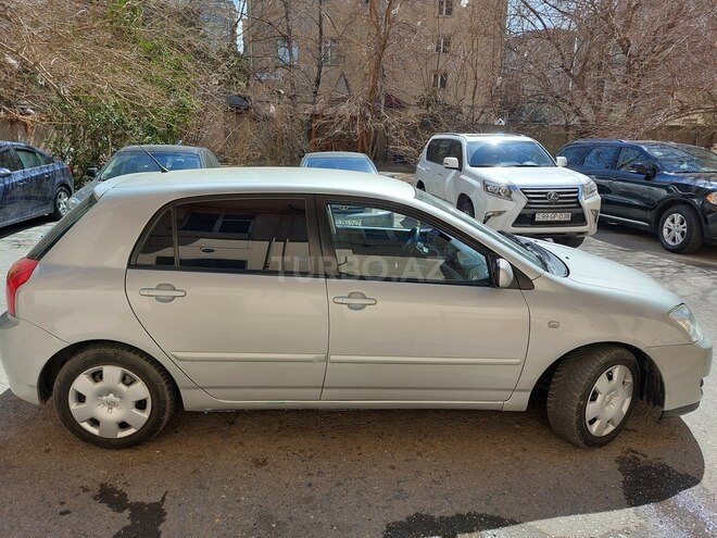 Toyota Corolla 2004, 211,293 km - 1.4 l - Bakı