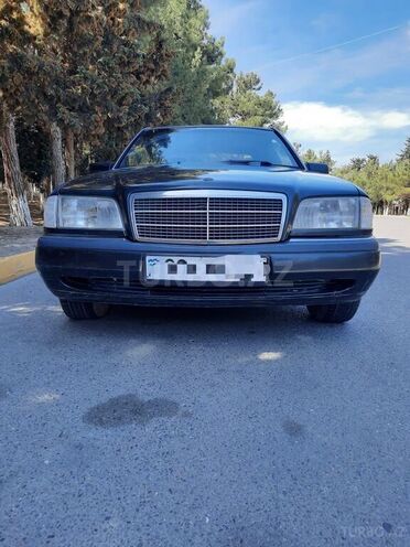 Mercedes C 220 1995, 240,000 km - 2.2 l - Bakı