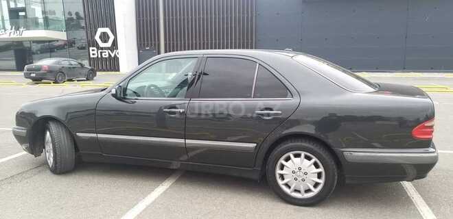 Mercedes E 280 2000, 365,000 km - 2.8 l - Bakı