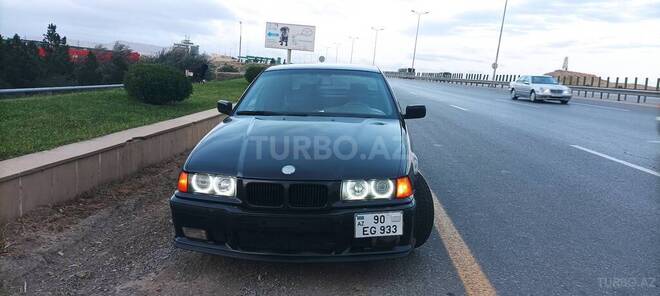 BMW 320 1995, 352,941 km - 2.0 l - Salyan