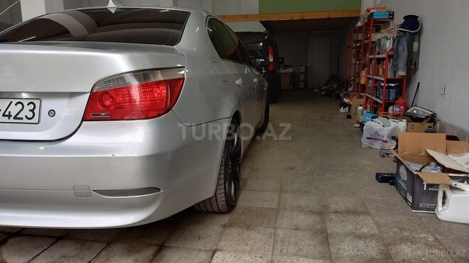BMW 525 2004, 167,000 km - 2.5 l - Astara