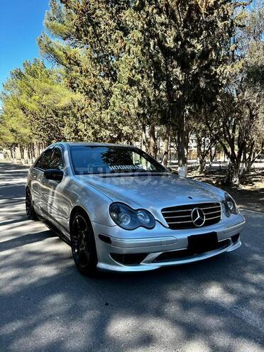 Mercedes C 240 2002, 237,272 km - 2.6 л - Sumqayıt