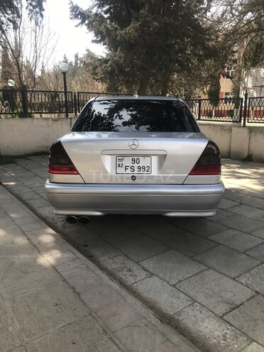 Mercedes C 230 2000, 327,225 km - 2.3 l - Biləsuvar