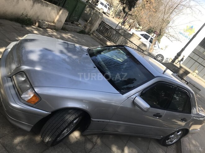 Mercedes C 230 2000, 327,225 km - 2.3 l - Biləsuvar