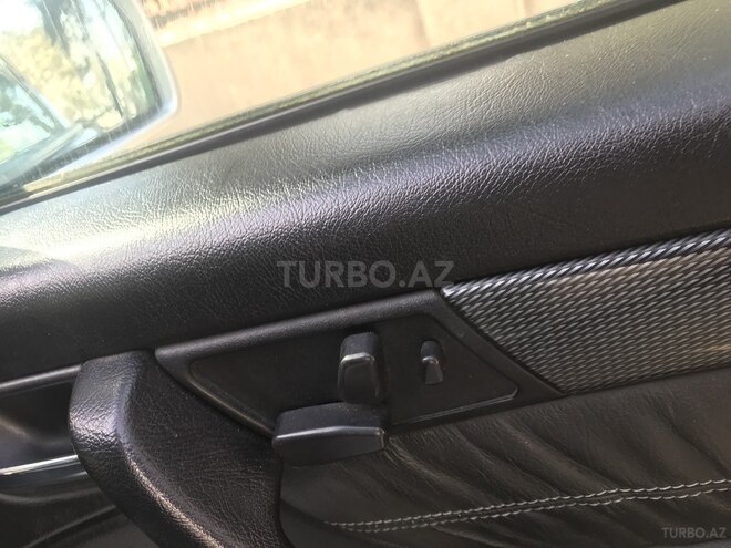 Mercedes C 230 2000, 327,225 km - 2.3 l - Biləsuvar
