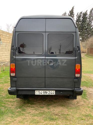 Mercedes 208 D 1990, 560,600 km - 2.2 l - Şirvan