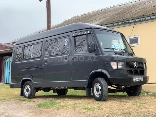 Mercedes 208 D 1990, 560,600 km - 2.2 l - Şirvan