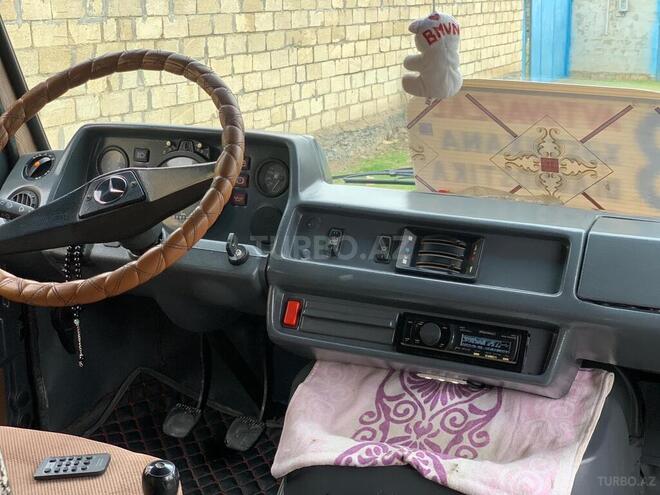 Mercedes 208 D 1990, 560,600 km - 2.2 l - Şirvan