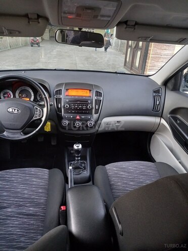 Kia Ceed 2008, 164,000 km - 1.4 л - Sabirabad