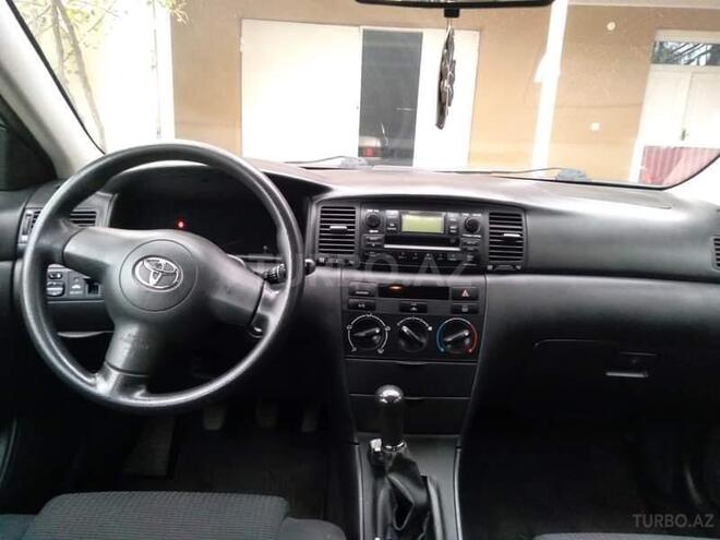 Toyota Corolla 2005, 197,000 km - 1.4 l - Bakı