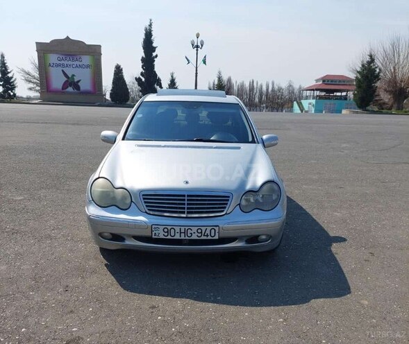 Mercedes C 240 2000, 256,450 km - 2.6 l - Ağcabədi