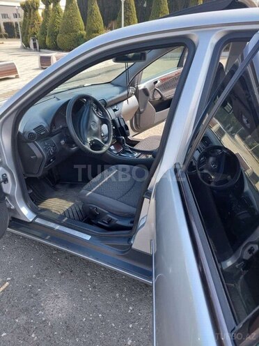 Mercedes C 240 2000, 256,450 km - 2.6 l - Ağcabədi