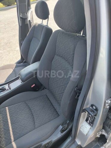 Mercedes C 240 2000, 256,450 km - 2.6 l - Ağcabədi