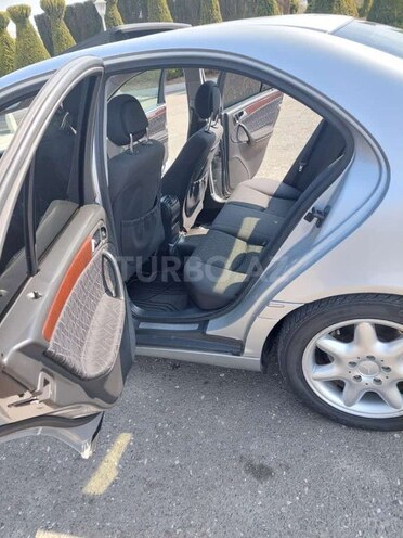Mercedes C 240 2000, 256,450 km - 2.6 l - Ağcabədi